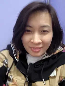 Snapshot of Sweets24 chatting on February 2025 04:55:01 AM Sweets24 online show from February 2025 04:55:01 AM