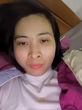 Snapshot of Sweets24 chatting on February 2025 06:28:01 AM Sweets24 online show from February 2025 06:28:01 AM