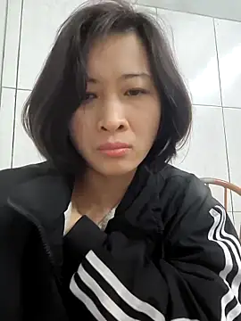 Snapshot of Sweets24 chatting on February 2025 11:11:02 PM Sweets24 online show from February 2025 11:11:02 PM