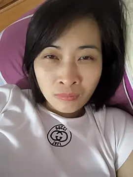 Snapshot of Sweets24 chatting on March 2025 01:53:02 PM Sweets24 online show from March 2025 01:53:02 PM