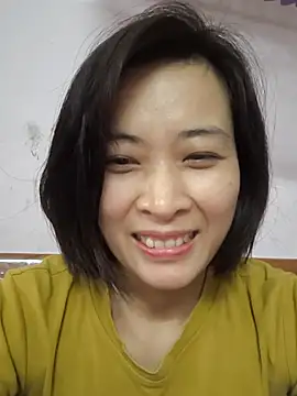 Snapshot of Sweets24 chatting on March 2025 06:37:01 AM Sweets24 online show from March 2025 06:37:01 AM