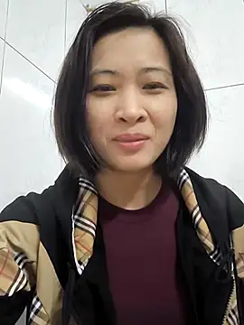 Snapshot of Sweets24 chatting on March 2025 11:35:02 PM Sweets24 online show from March 2025 11:35:02 PM