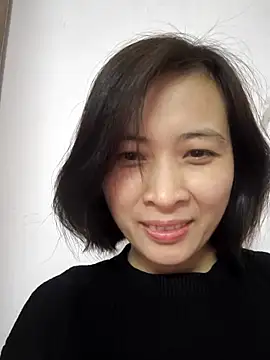 Snapshot of Sweets24 chatting on March 2025 05:27:02 AM Sweets24 online show from March 2025 05:27:02 AM