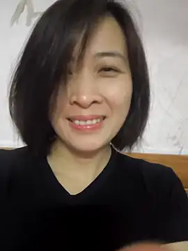 Snapshot of Sweets24 chatting on March 2025 01:30:02 PM Sweets24 online show from March 2025 01:30:02 PM