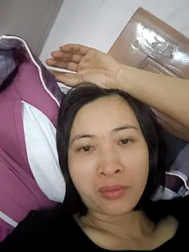 Snapshot of Sweets24 chatting on March 2025 12:12:01 AM Sweets24 online show from March 2025 12:12:01 AM