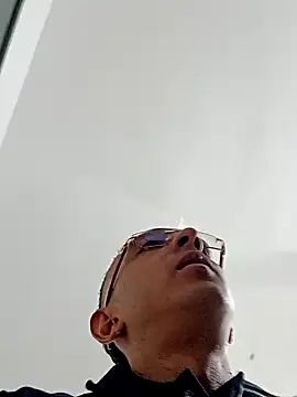 paisa233 online show from September 2025 12:21:02 PM