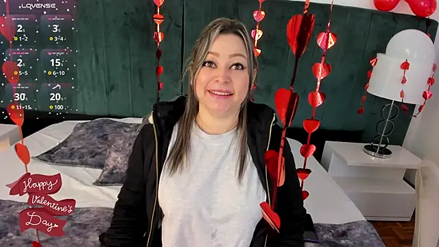 Snapshot of PandoraB_ chatting on February 2025 11:38:02 AM PandoraB online show from February 2025 11:38:02 AM