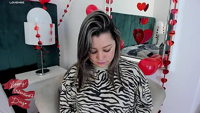 Snapshot of PandoraB_ chatting on February 2025 02:26:01 PM PandoraB online show from February 2025 02:26:01 PM