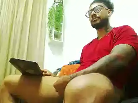 LewisStrong online show from March 2025 05:36:02 PM