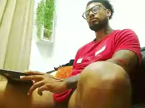 LewisStrong online show from March 2025 10:49:01 PM