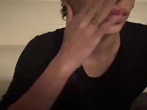 myloveforyouu online show from December 2024 02:51:01 AM