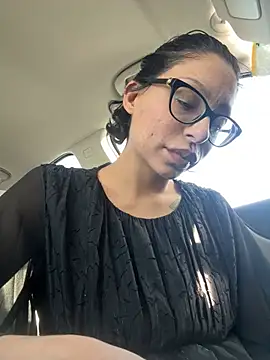 myloveforyouu online show from March 2025 10:49:01 PM