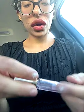 myloveforyouu online show from September 2025 03:39:02 PM