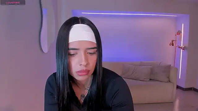 Snapshot of MariaHerrera_ chatting on October 2025 07:23:02 PM MariaHerrera online show from October 2025 07:23:02 PM