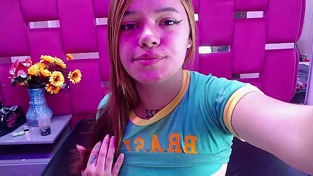 Snapshot of Lya_Anal chatting on October 2025 02:57:02 PM Lya Anal online show from October 2025 02:57:02 PM