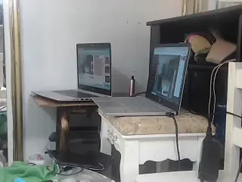 Snapshot of Jennytop chatting on February 2025 11:15:01 PM Jennytop online show from February 2025 11:15:01 PM