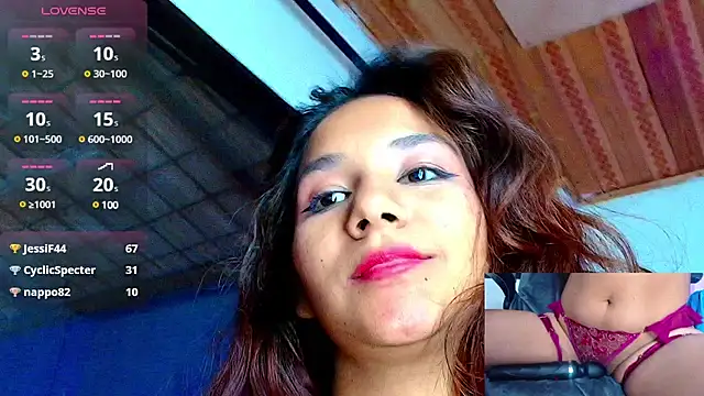 PoisonIvy15  online show from January 2025 02:20:02 AM