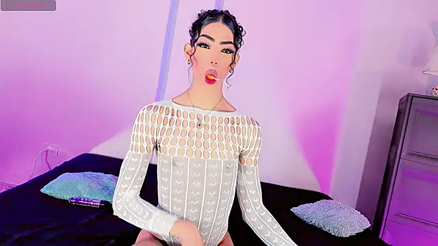 Snapshot of Tiffany_moonblack chatting on November 2025 02:56:02 AM Tiffany moonblack online show from November 2025 02:56:02 AM