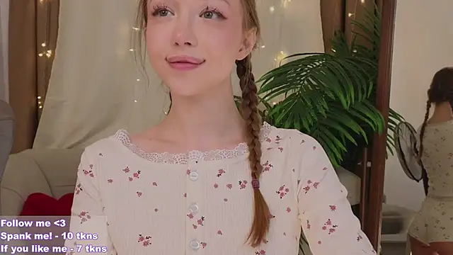 VioletMills online show from February 2025 09:02:01 PM