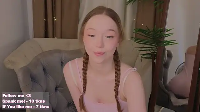 VioletMills online show from March 2025 09:37:02 PM