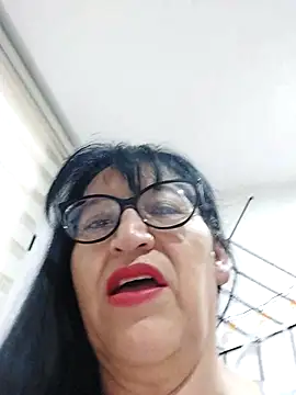 clarita 01 online show from October 2025 10:58:02 AM