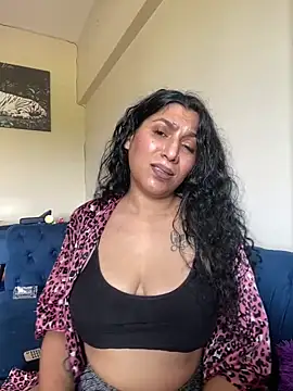 Indianbutter11 online show from December 2024 06:11:01 AM