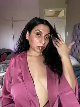 Indianbutter11 online show from December 2024 01:45:02 PM