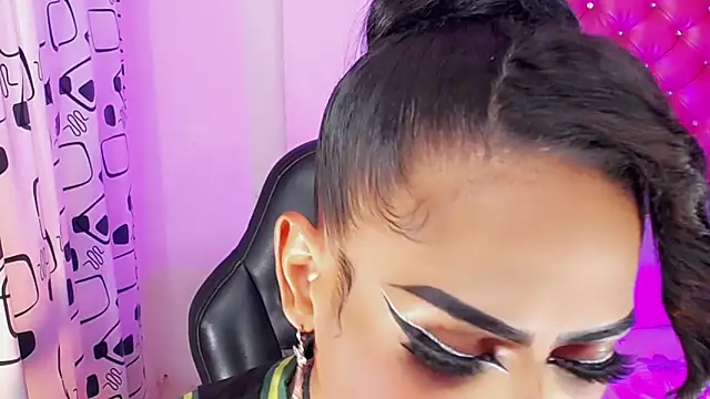 Aslhy Goddessx online show from October 2025 03:36:01 AM