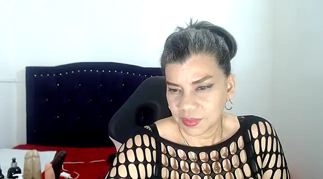 vikyadams online show from February 2025 03:01:02 AM