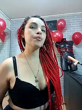 elizatexx online show from February 2025 06:37:01 PM