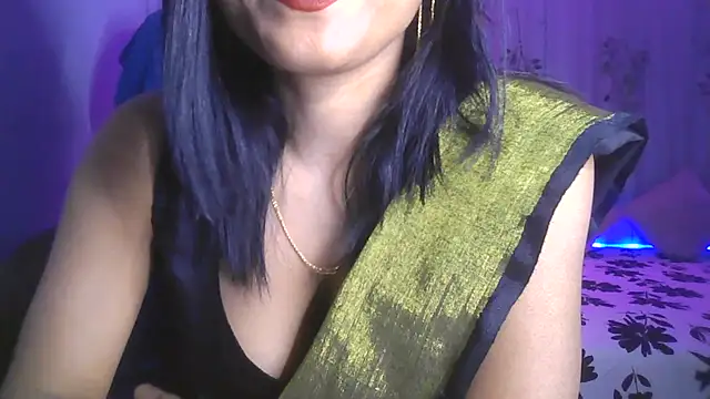 Queenhimanshi online show from February 2025 05:40:02 PM
