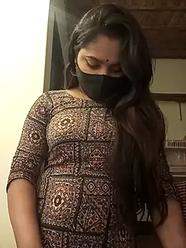 Puspita- online show from February 2025 06:00:01 PM