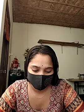 Puspita- online show from September 2025 01:44:02 PM