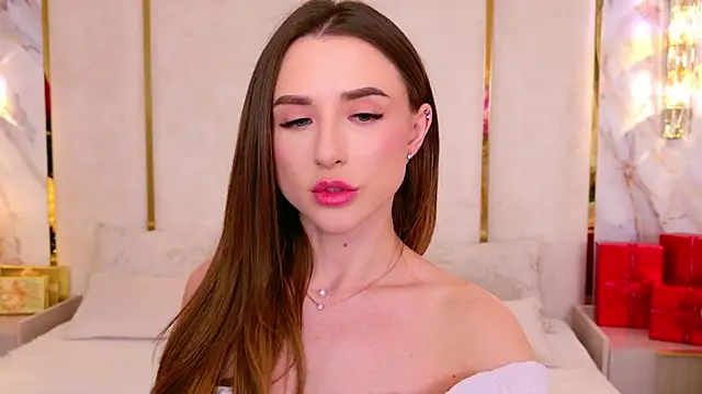 Jullia Carter online show from January 2025 12:35:01 PM