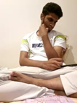 Snapshot of mykecockslong chatting on December 2024 05:42:01 PM mykecockslong online show from December 2024 05:42:01 PM