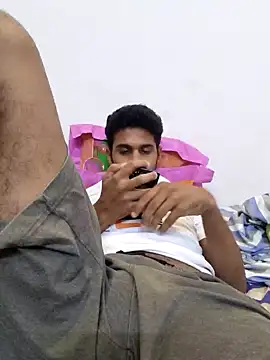 Snapshot of mykecockslong chatting on December 2024 04:53:02 PM mykecockslong online show from December 2024 04:53:02 PM