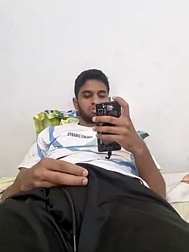 Snapshot of mykecockslong chatting on January 2025 08:49:02 AM mykecockslong online show from January 2025 08:49:02 AM