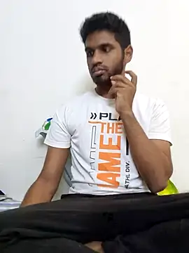 Snapshot of mykecockslong chatting on January 2025 04:42:01 PM mykecockslong online show from January 2025 04:42:01 PM