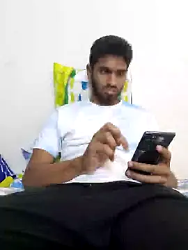 Snapshot of mykecockslong chatting on January 2025 01:32:02 PM mykecockslong online show from January 2025 01:32:02 PM