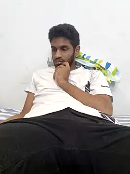 Snapshot of mykecockslong chatting on January 2025 04:26:01 PM mykecockslong online show from January 2025 04:26:01 PM