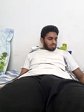 Snapshot of mykecockslong chatting on January 2025 05:42:01 AM mykecockslong online show from January 2025 05:42:01 AM