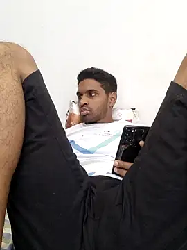 Snapshot of mykecockslong chatting on February 2025 09:00:02 AM mykecockslong online show from February 2025 09:00:02 AM