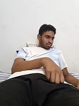 Snapshot of mykecockslong chatting on February 2025 10:14:01 AM mykecockslong online show from February 2025 10:14:01 AM