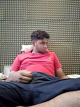 Snapshot of mykecockslong chatting on September 2025 04:56:01 PM mykecockslong online show from September 2025 04:56:01 PM