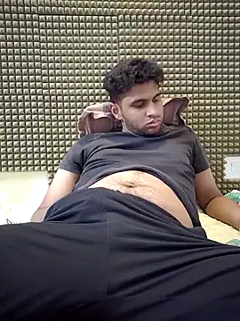 Snapshot of mykecockslong chatting on September 2025 04:45:02 PM mykecockslong online show from September 2025 04:45:02 PM