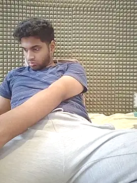 Snapshot of mykecockslong chatting on October 2025 06:23:02 AM mykecockslong online show from October 2025 06:23:02 AM