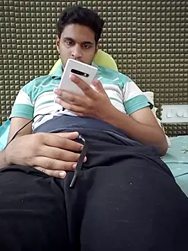 Snapshot of mykecockslong chatting on November 2025 08:59:01 AM mykecockslong online show from November 2025 08:59:01 AM