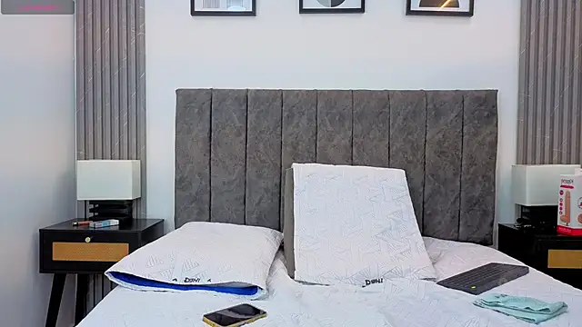 Snapshot of Luciana_Ortiz1 chatting on November 2025 02:27:01 PM Luciana Ortiz1 online show from November 2025 02:27:01 PM