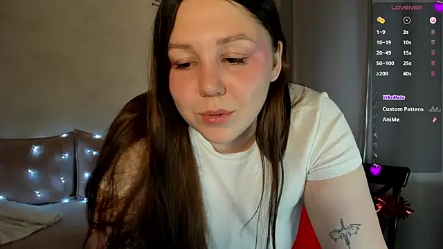 Ruth Oliver online show from December 2024 07:46:01 AM