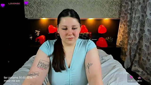 Ruth Oliver online show from February 2025 02:52:01 PM